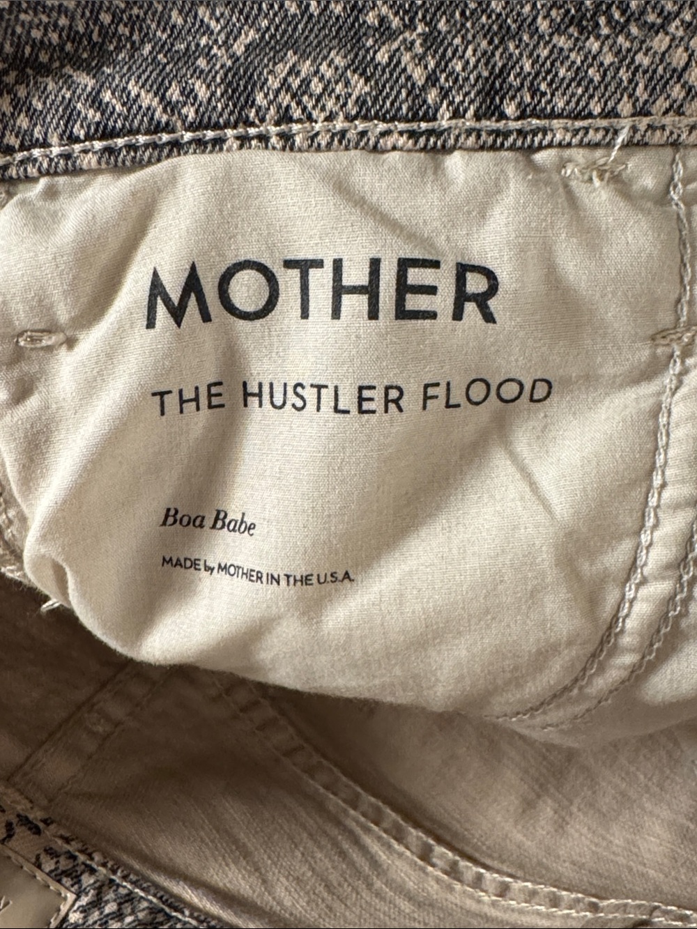 MOTHER The Hustler Flood Boa Babe Flare Jeans - Picture 10 of 11